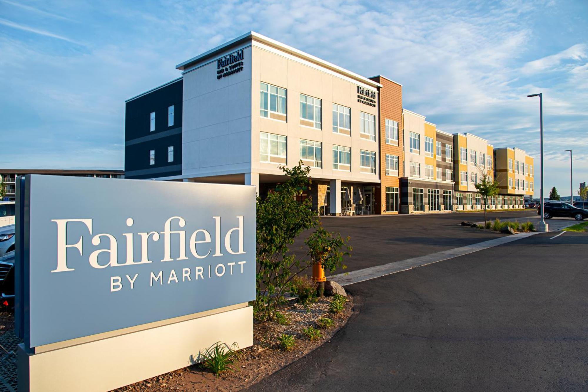 Fairfield Inn & Suites By Marriott Duluth Waterfront Exterior foto